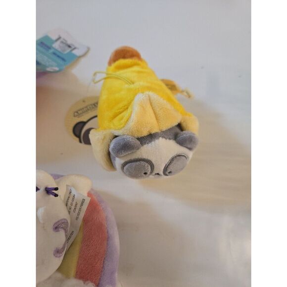 Small plushy bundle kids stuffed animals - Picture 2 of 6